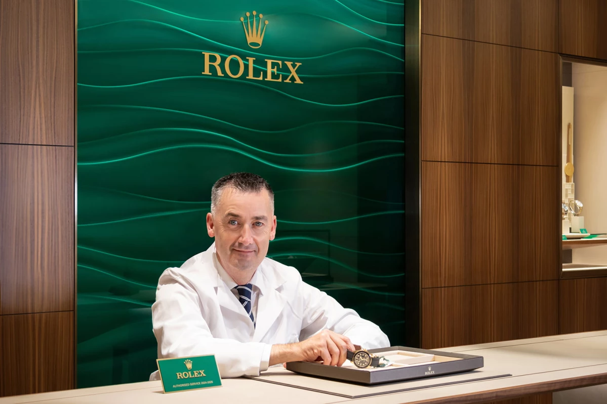 Find out more about servicing your Rolex with Baker Brothers