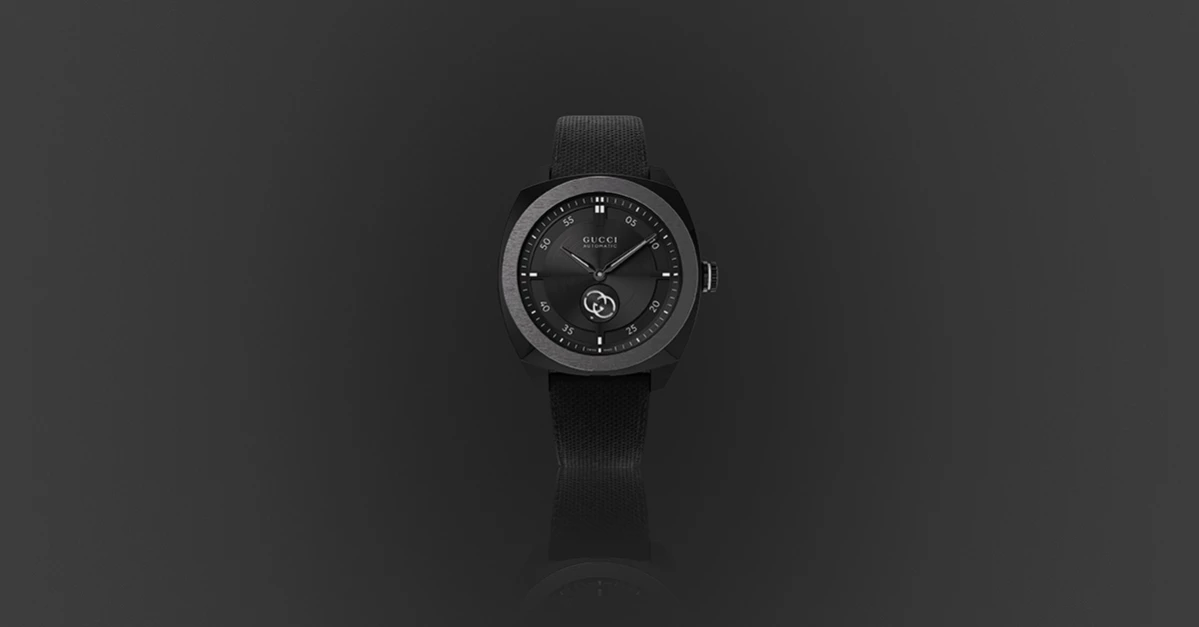  Gucci Interlocking black dial