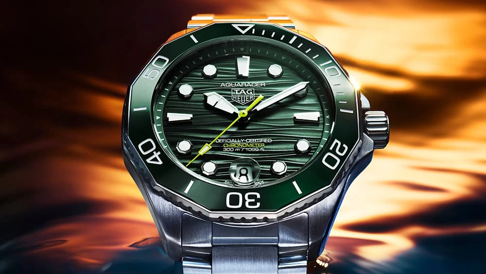  Tag Heuer Aquaracer Professional 300 42mm Green