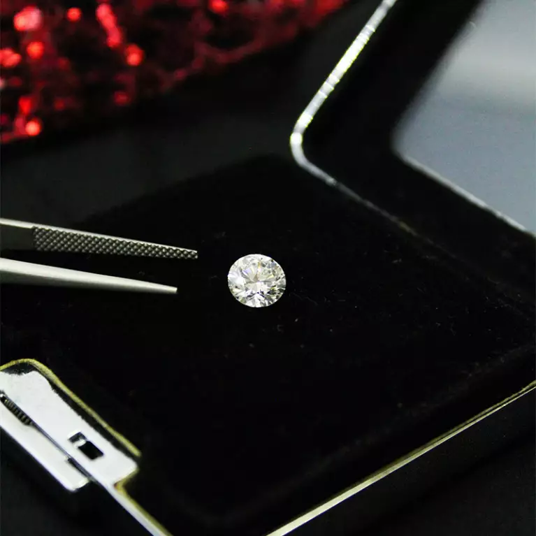 Loose diamond in a proposal box