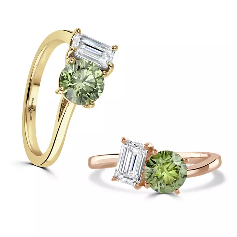 Toi et Moi Ring set 4 with colourless and green laboratory grown diamonds