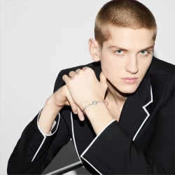 Gucci Interlocking Silver Chain Bracelet on male model