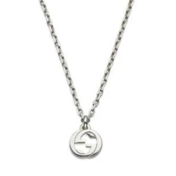 Gucci Interlocking Silver Chain Necklace Close Up