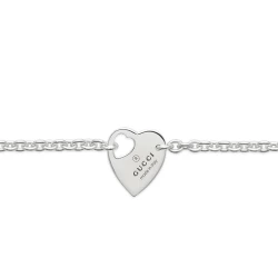 Gucci Trademark Silver Chain Bracelet Close Up