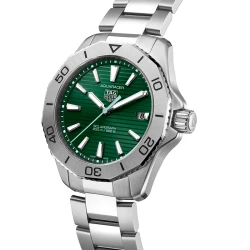 TAG Heuer Aquaracer Professional 200 Solargraph 40mm Green Dial Angled