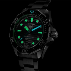 TAG Heuer Aquaracer Professional 300 42mm Black Luminosity