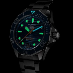 Tag Heuer Aquaracer Professional 300 Date 42mm Blue Dial Luminosity